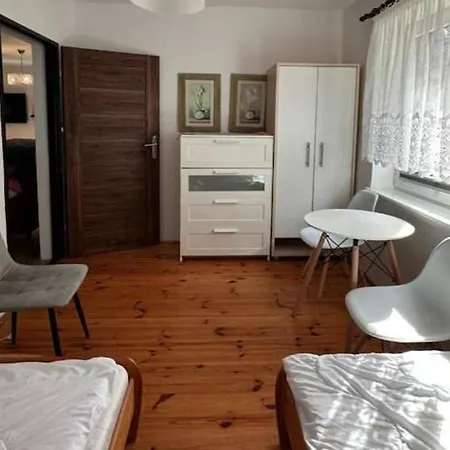 Large And Comfortable With A Garden